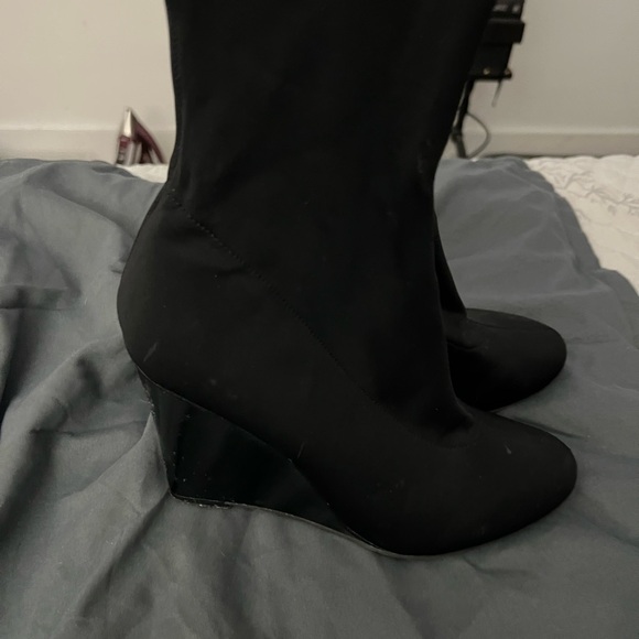 Women’s stretch fabric wedge heel boots. Charles David. Worn. Size 8 1/2. - Picture 2 of 5